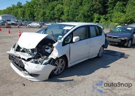 2010 Honda Fit Sport from USA, damaged, VIN JHMGE8H44AC027710